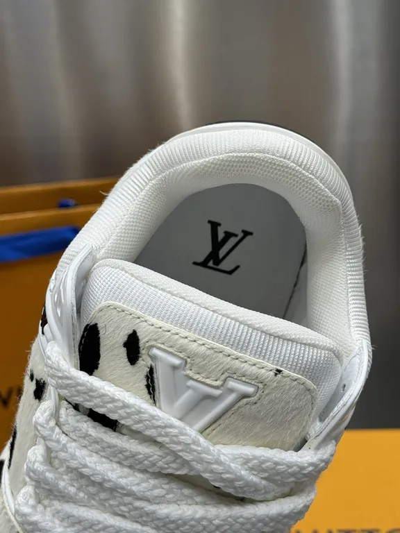 Louis Vuitton Shoe 